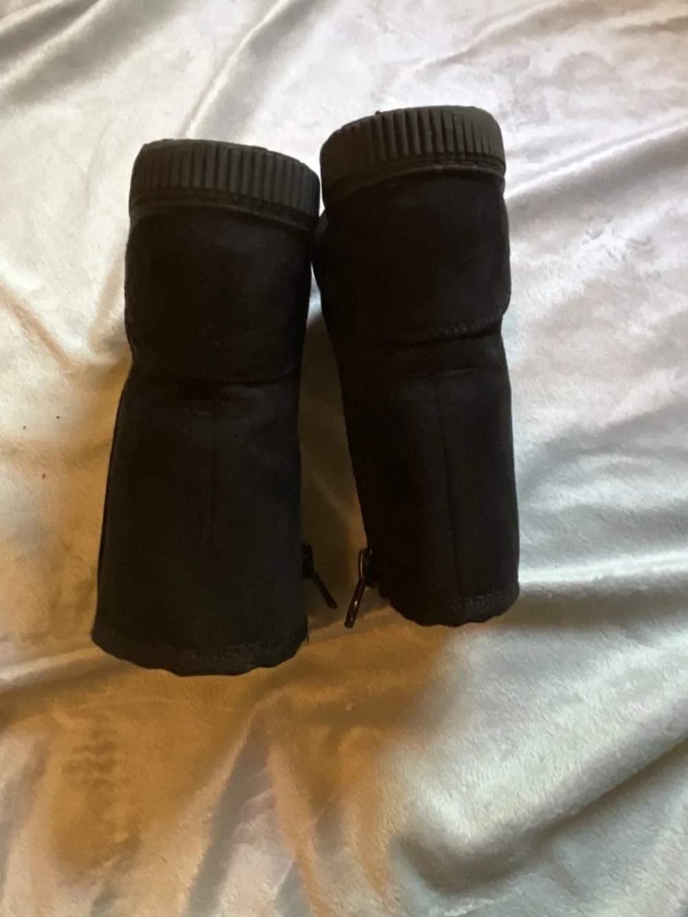 Girls Boots - Black Size 6